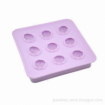 9 diamond-shaped silicone ice cube trays